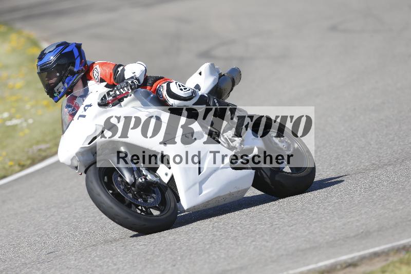 /05 07.04.2026 Cornu Master School ADR/Gruppe gruen/14